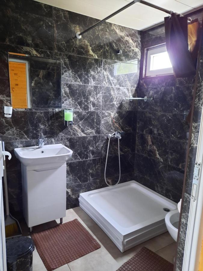Family Hotel Maia - Cемейная Гостиница Майя Dashbashi 外观 照片