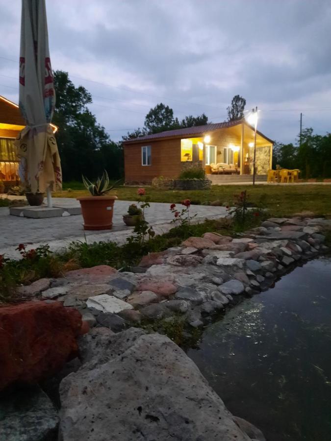 Family Hotel Maia - Cемейная Гостиница Майя Dashbashi 外观 照片