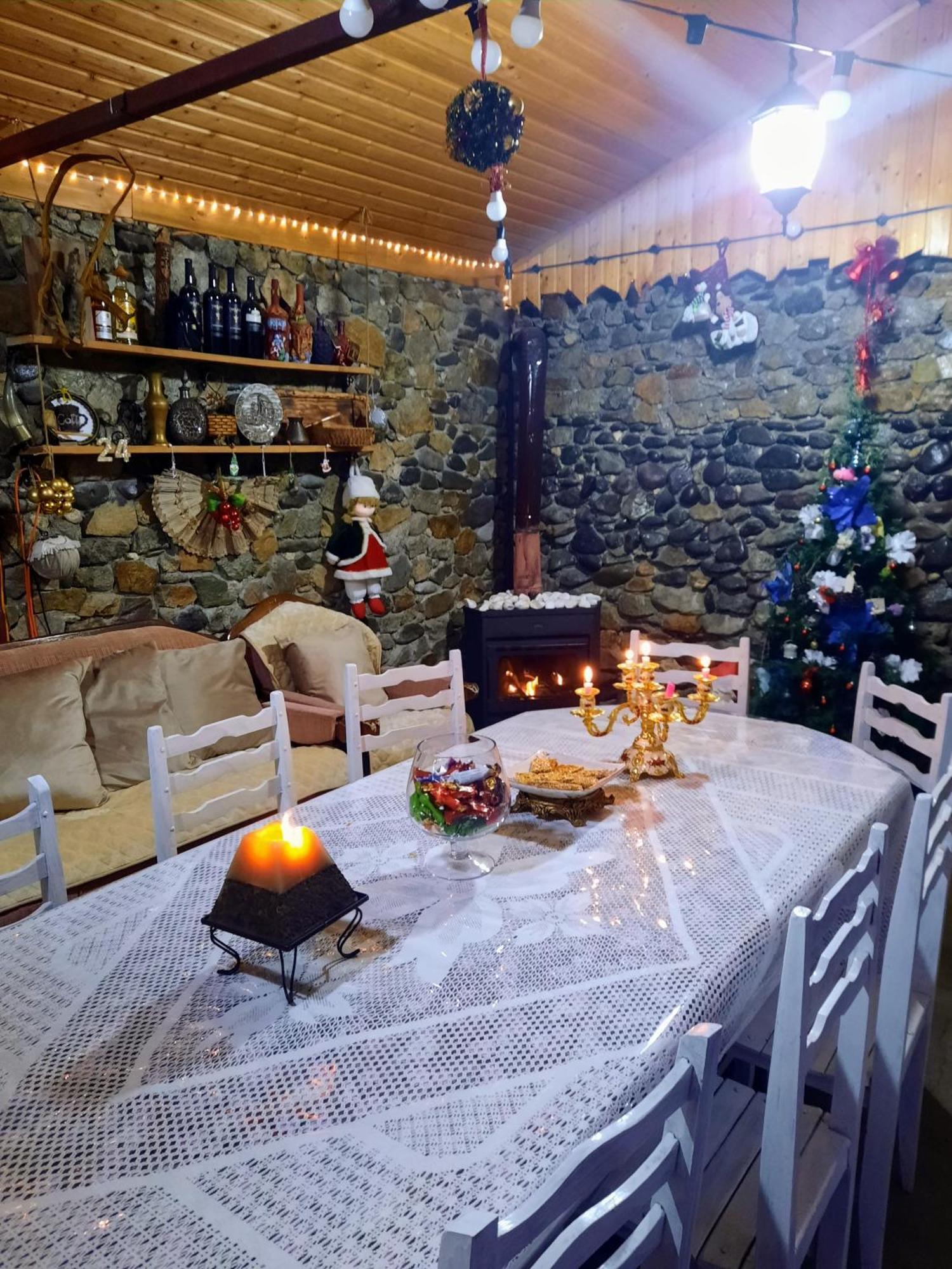 Family Hotel Maia - Cемейная Гостиница Майя Dashbashi 外观 照片